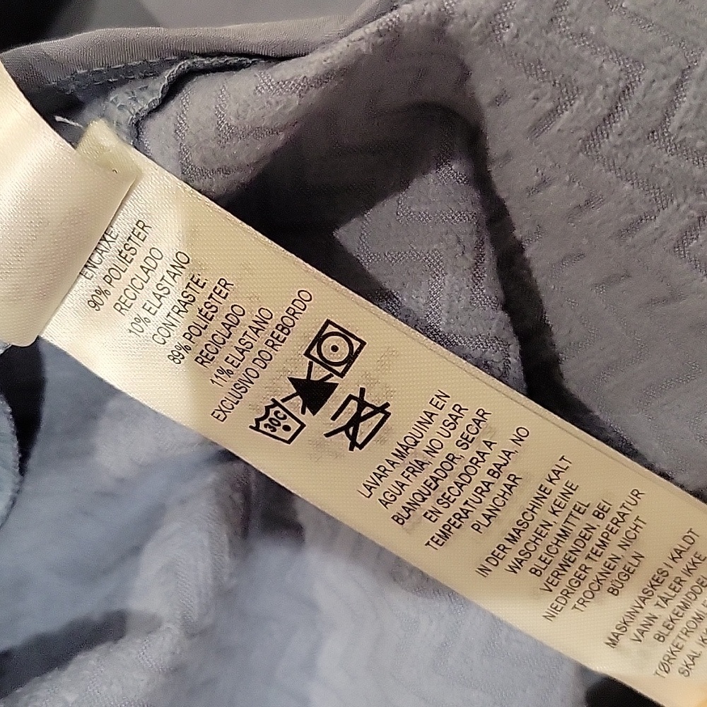 Patagonia jacket R1 - Picture 4 of 7